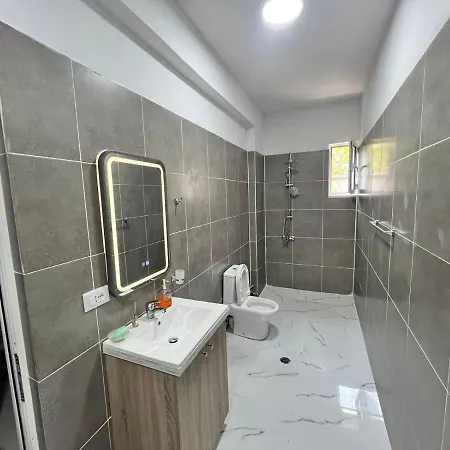 Twins Apartmán Përmet